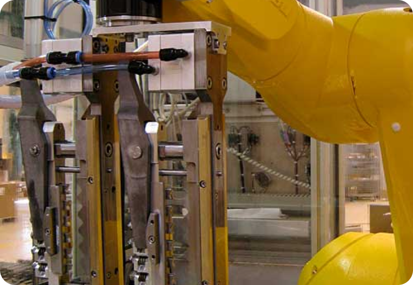 Flow waterjet high pressure deburring system, meets multiple geometry needs in mass production environments.