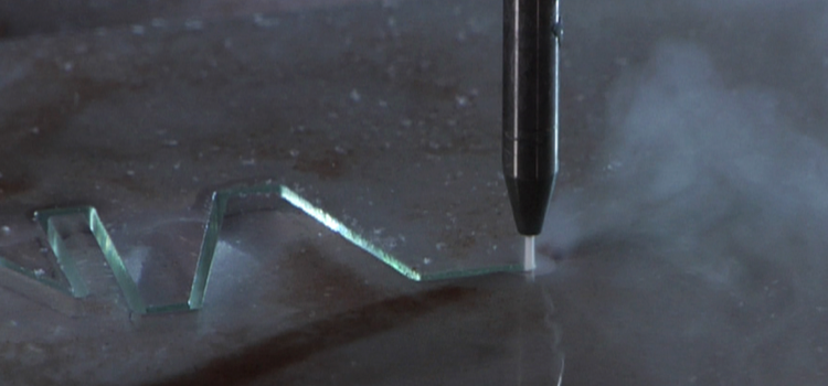High-pressure system cutting a smooth edge