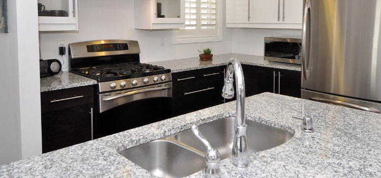 overcoming-Inline-1.png Cutting granite countertop