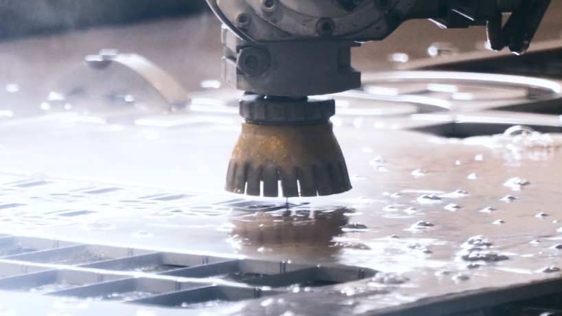 Waterjet cutting head backlit cutting metal